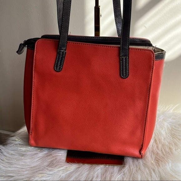 Jaclyn Smith purse orange - Picture 10 of 10